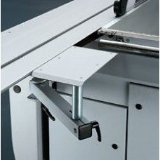 Приставка перед рабочим столом