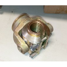 SPR5.20.112 Гайка в сборе с обоймой и вилкой (горизонтальная ось)